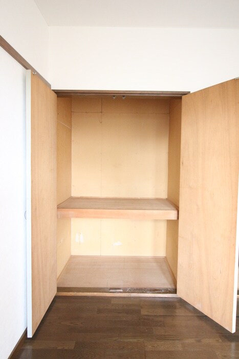 物件内観写真15　(収納)