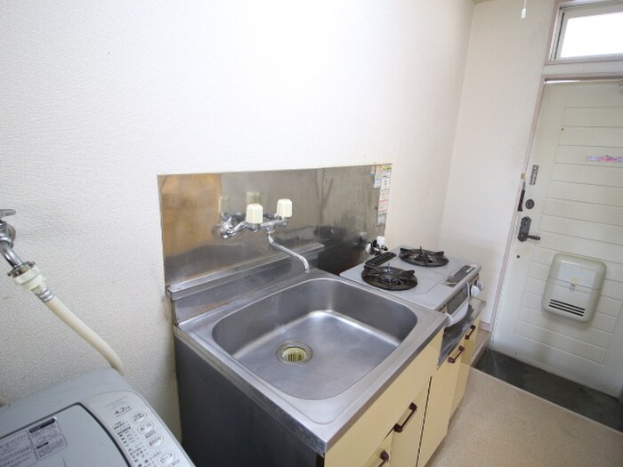 物件内観写真11　(廊下)