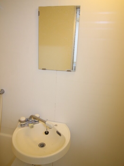 物件内観写真13　(洗面)