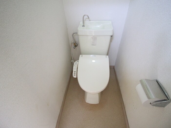 物件内観写真14　(トイレ)