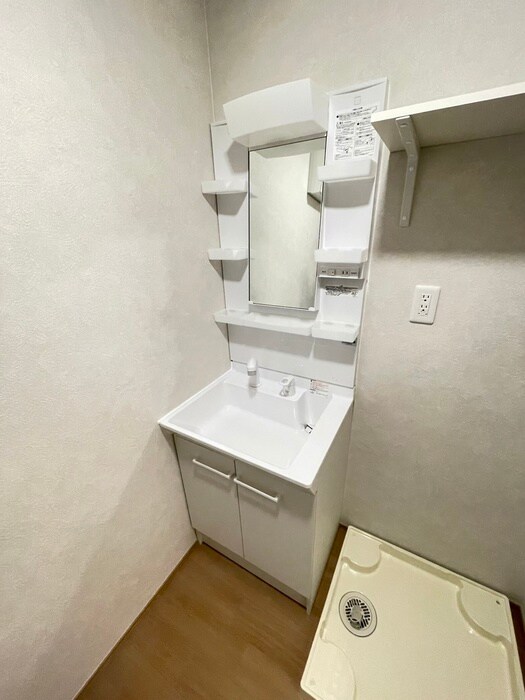 物件内観写真11　(洗面)