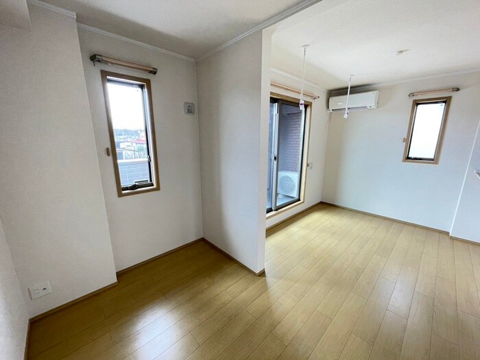 物件内観写真18　(居室)