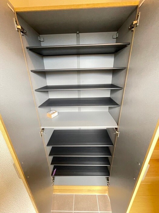 物件内観写真22　(靴箱)