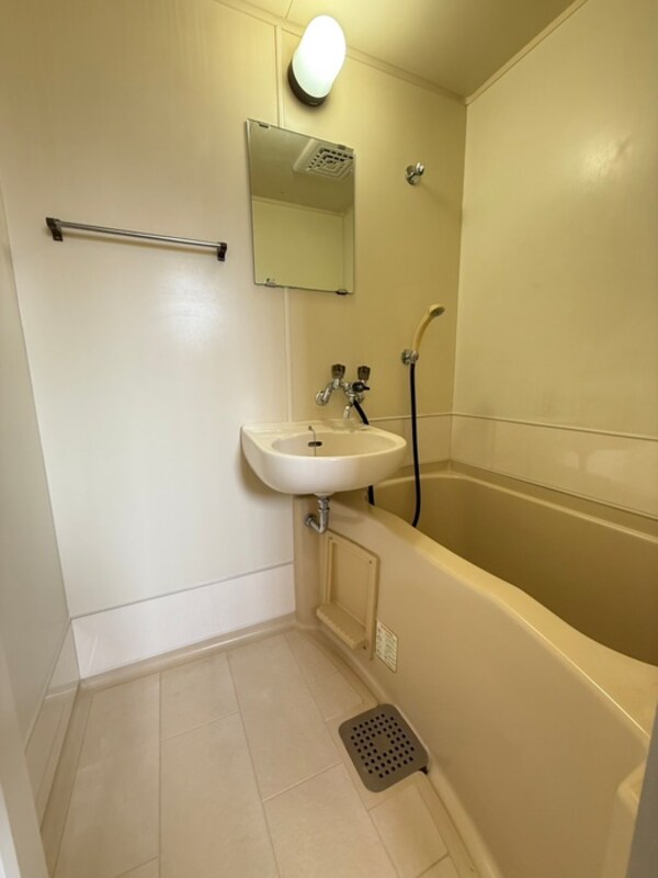 バス／シャワールーム等