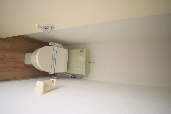 物件内観写真16　(トイレ)