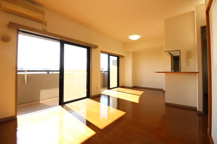 物件内観写真9　(居室)