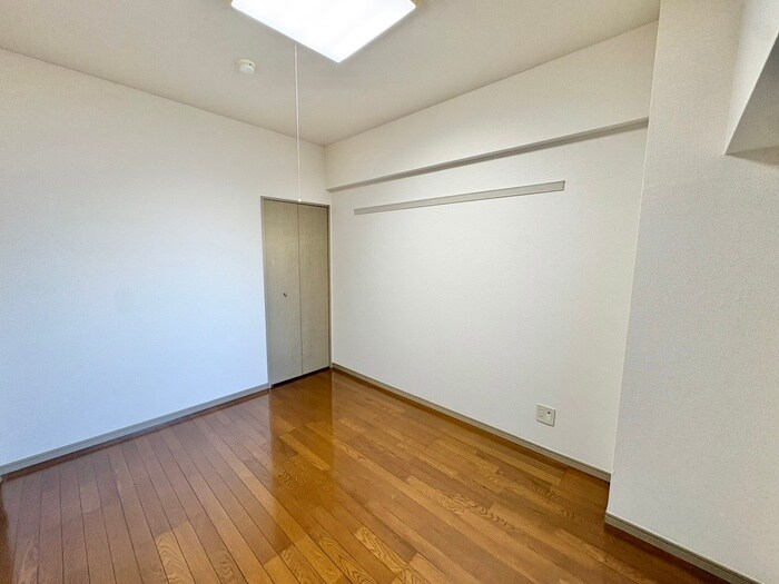 物件内観写真18　(居室)