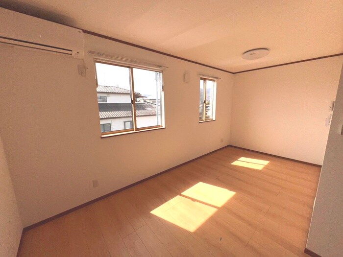 物件内観写真7　(居室)