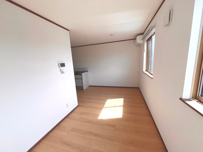 物件内観写真9　(居室)