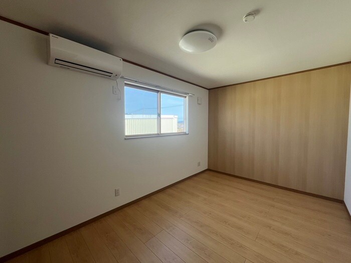 物件内観写真11　(居室)