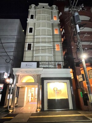 Ｑｕｅｓｔ　Ｏｎｅ外観写真