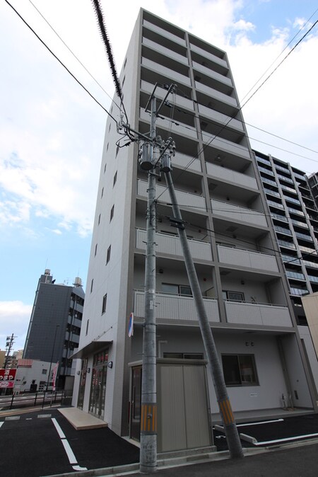 タウンイーストガン外観写真