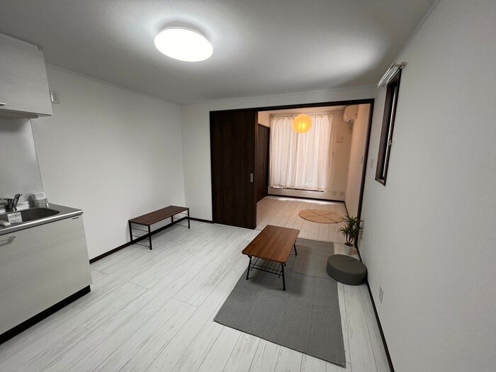 物件内観写真8　(居室)