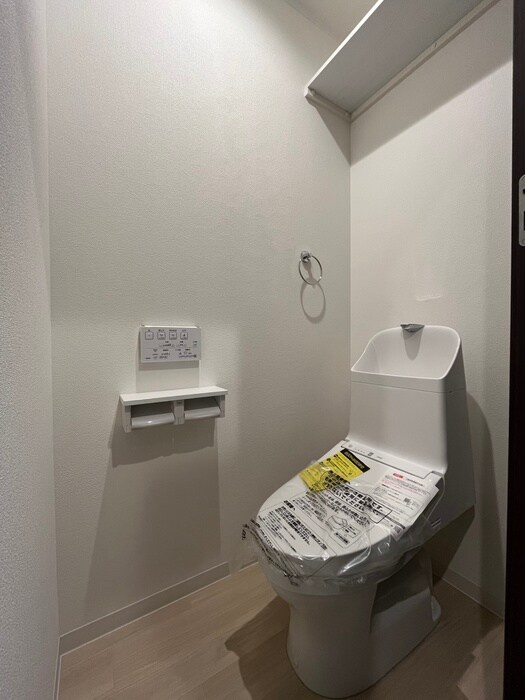 物件内観写真13　(トイレ)