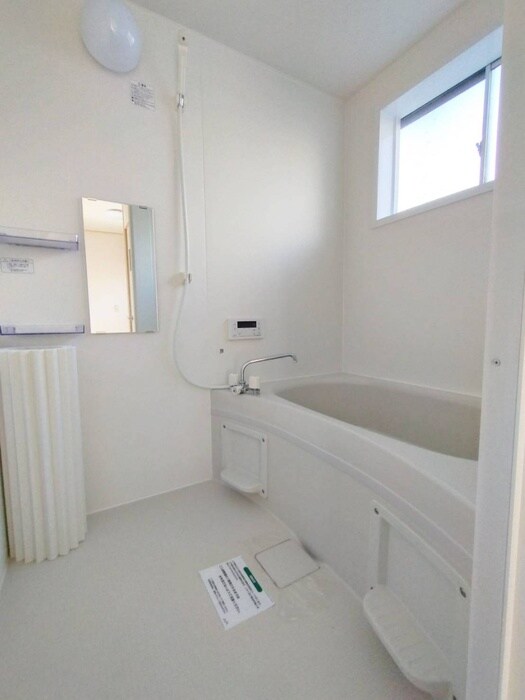 物件内観写真9　(バス／シャワールーム等)