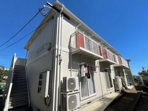 シャン ド フルール外観写真