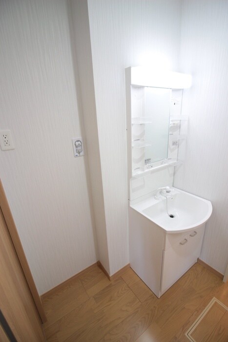 物件内観写真13　(洗面)