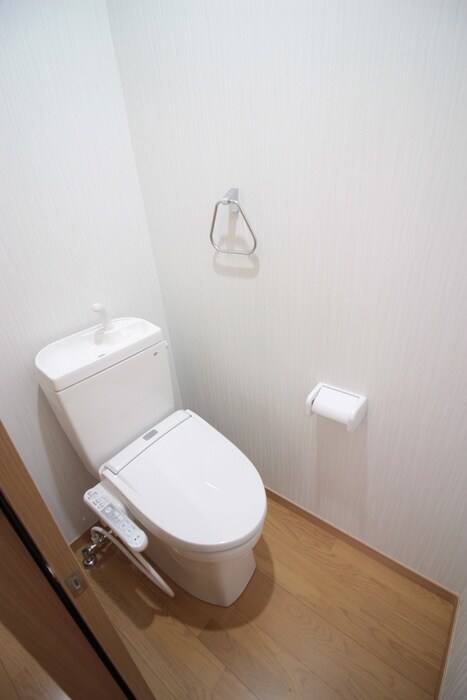 物件内観写真15　(トイレ)