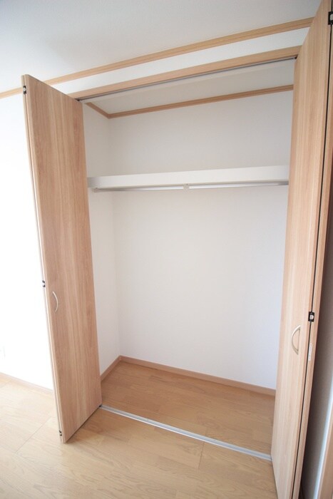 物件内観写真16　(収納)