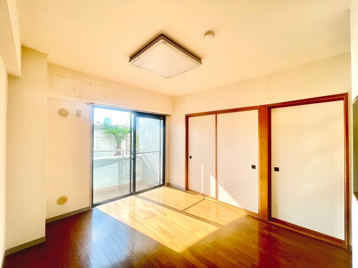 物件内観写真8　(居室)