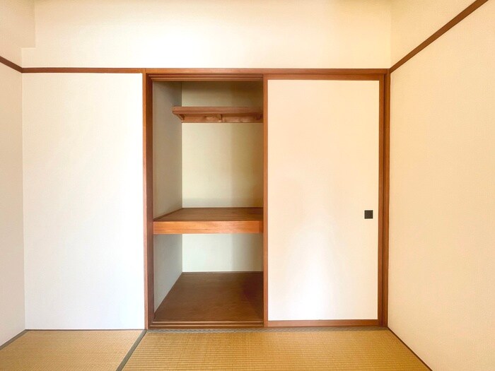 物件内観写真11　(収納)