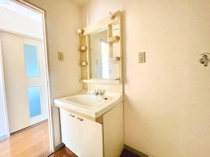 物件内観写真14　(洗面)