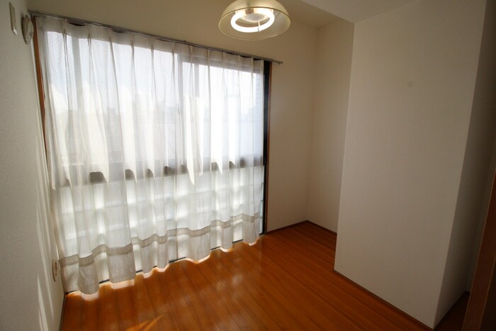 物件内観写真14　(居室)