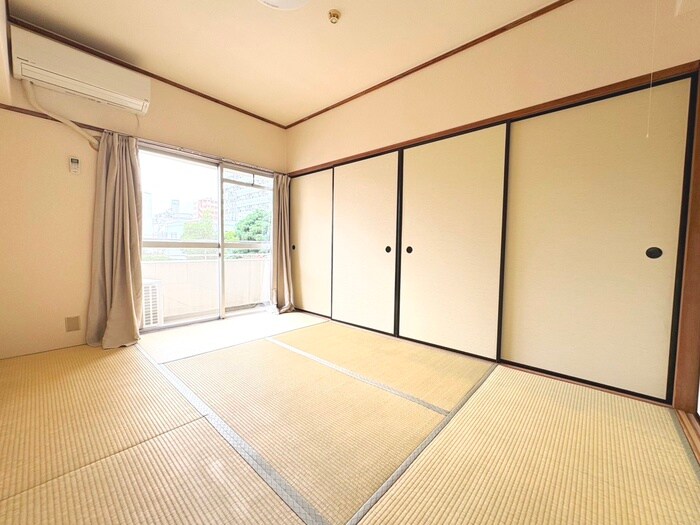 物件内観写真9　(居室)