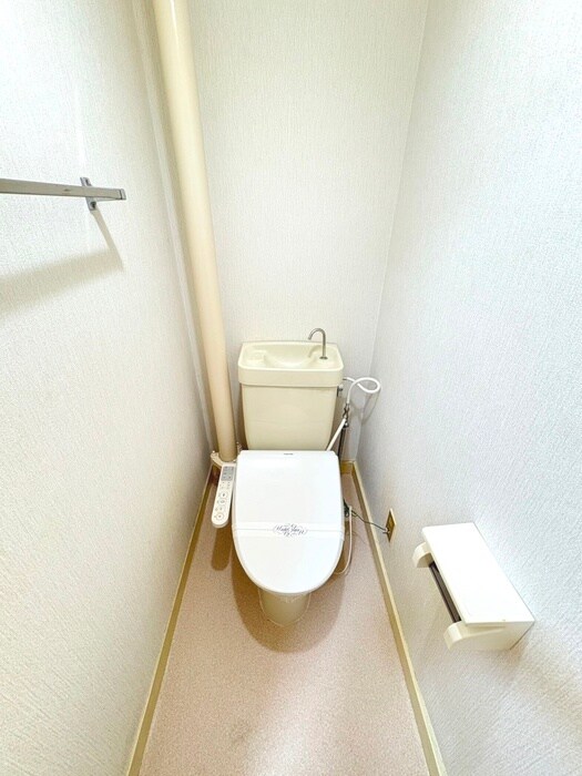 物件内観写真13　(トイレ)