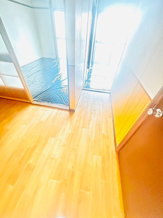 物件内観写真18　(廊下)