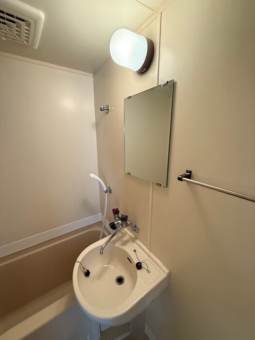 物件内観写真13　(洗面)