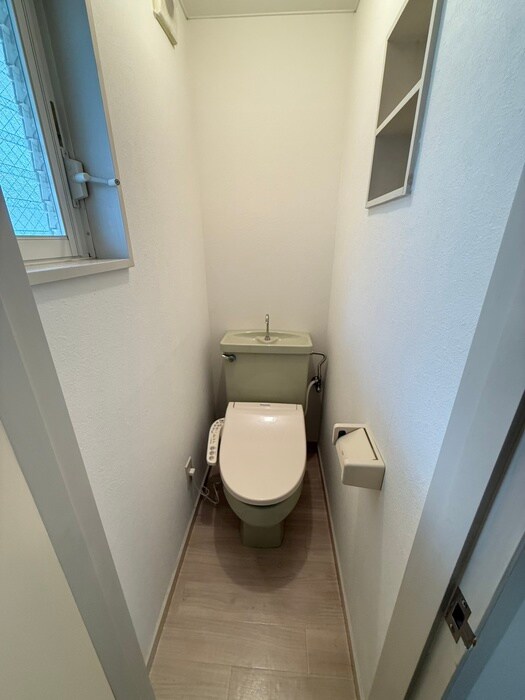 物件内観写真14　(トイレ)