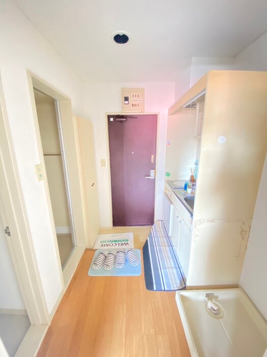 物件内観写真18　(廊下)