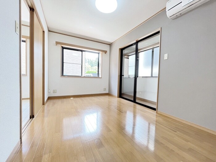 ロイヤルパーク新坂通壱番館の居室