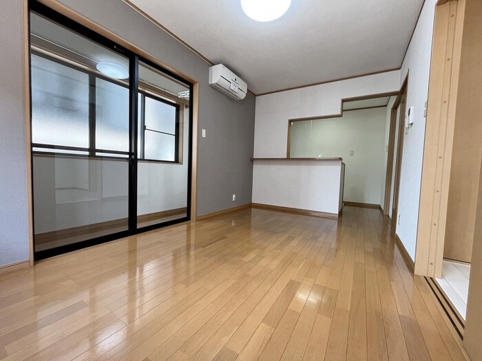 物件内観写真9　(居室)