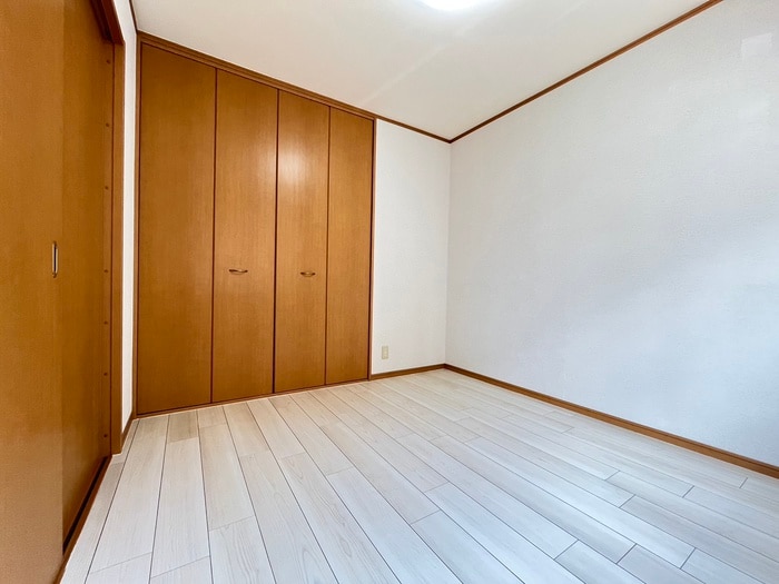 ロイヤルパーク新坂通壱番館の居室