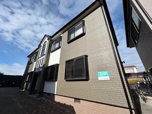 ロイヤルパーク新坂通弐番館外観写真