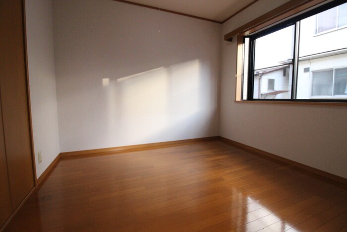 物件内観写真9　(居室)