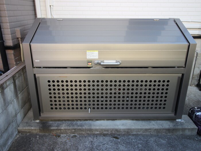 物件外観写真6　(建物設備)