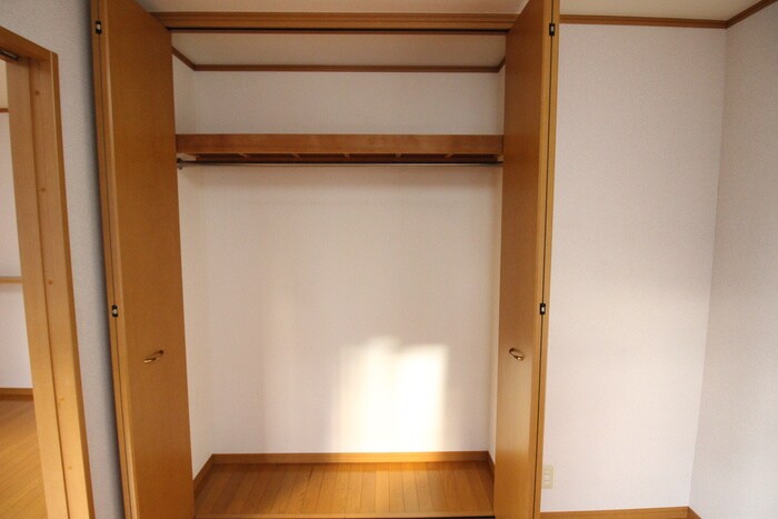 物件内観写真11　(収納)