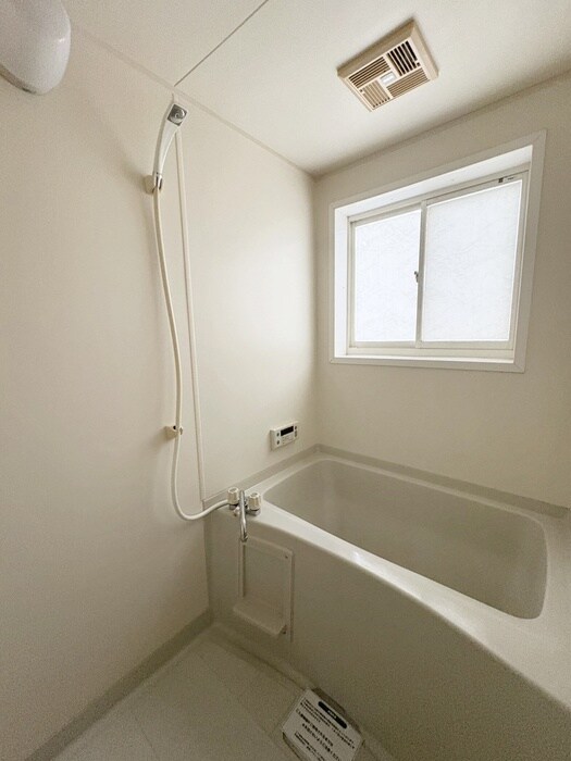 物件内観写真10　(バス／シャワールーム等)
