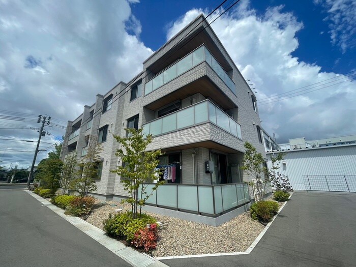 物件外観写真4　(外観写真)