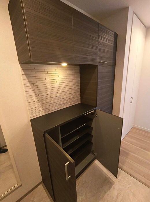 物件内観写真14　(靴箱)