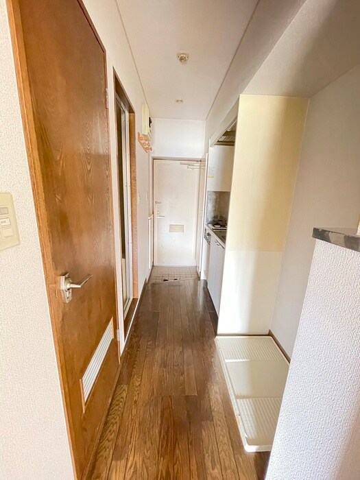 物件内観写真20　(玄関)