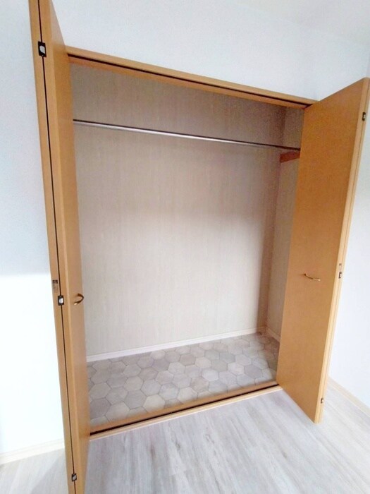 物件内観写真13　(収納)