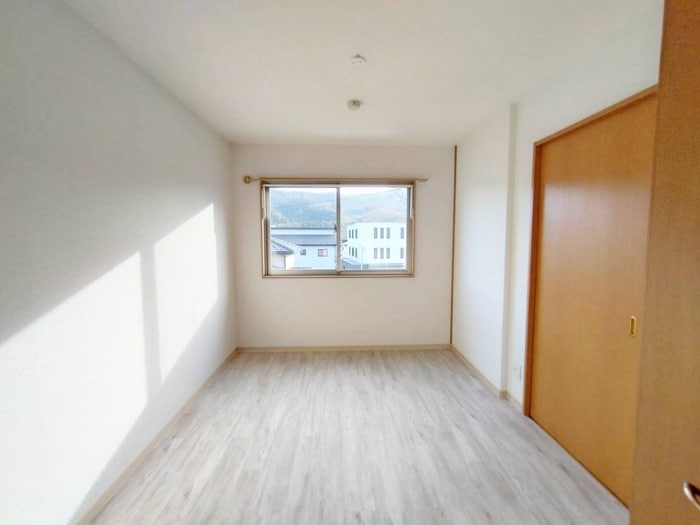 物件内観写真19　(居室)