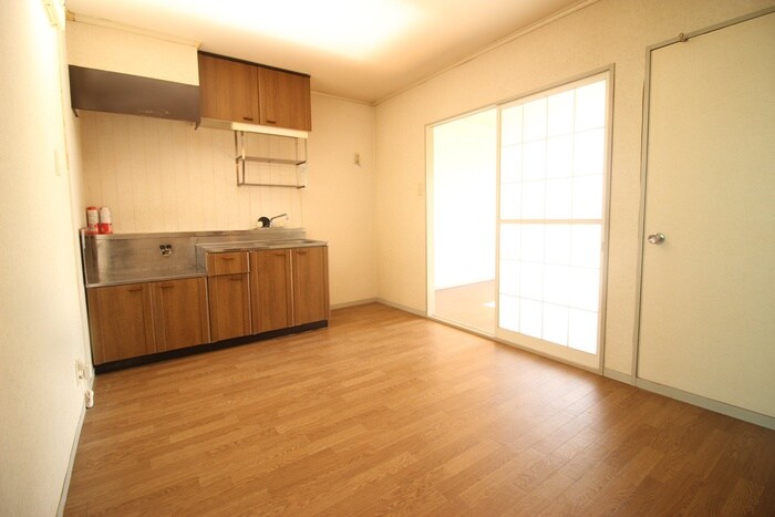 物件内観写真8　(居室)