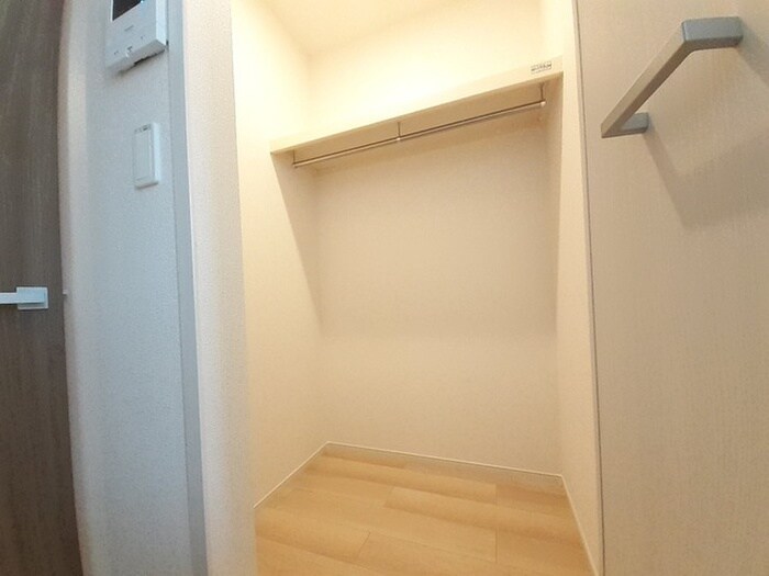 物件内観写真14　(収納)
