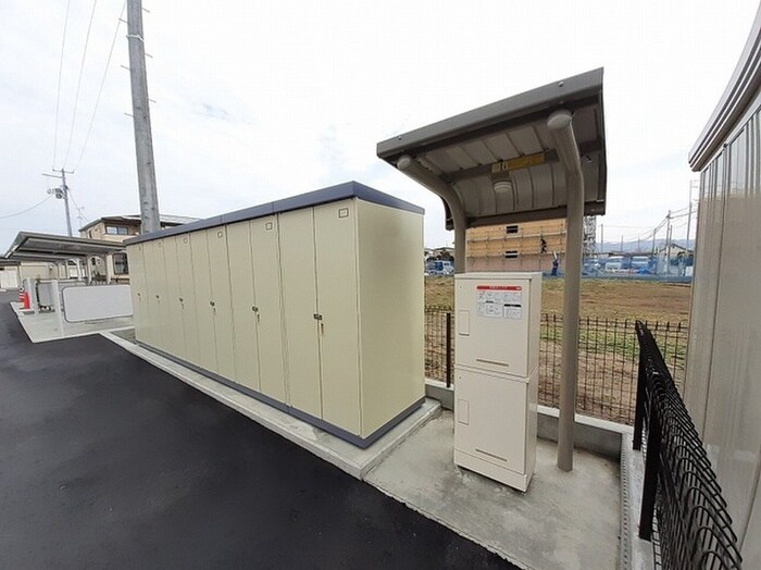 物件外観写真4　(建物設備)