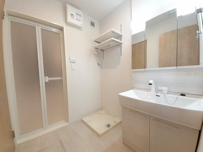 物件内観写真12　(洗面)